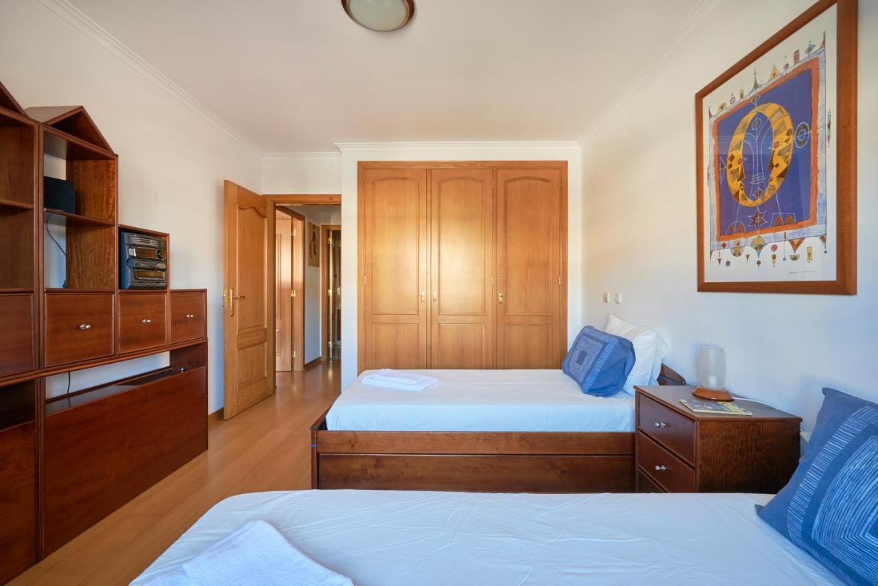 Apartamento Junto Nova&Praia Carcavelos II Exterior photo