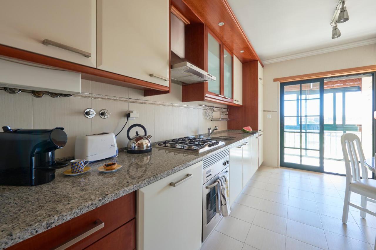 Apartamento Junto Nova&Praia Carcavelos II Exterior photo